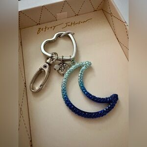 ✨ Betsey Johnson Blue Crystal Crescent Moon Keychain / Bag Charm ✨